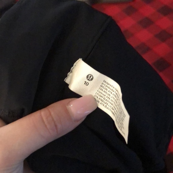 Lululemon Shorts - Picture 3 of 4